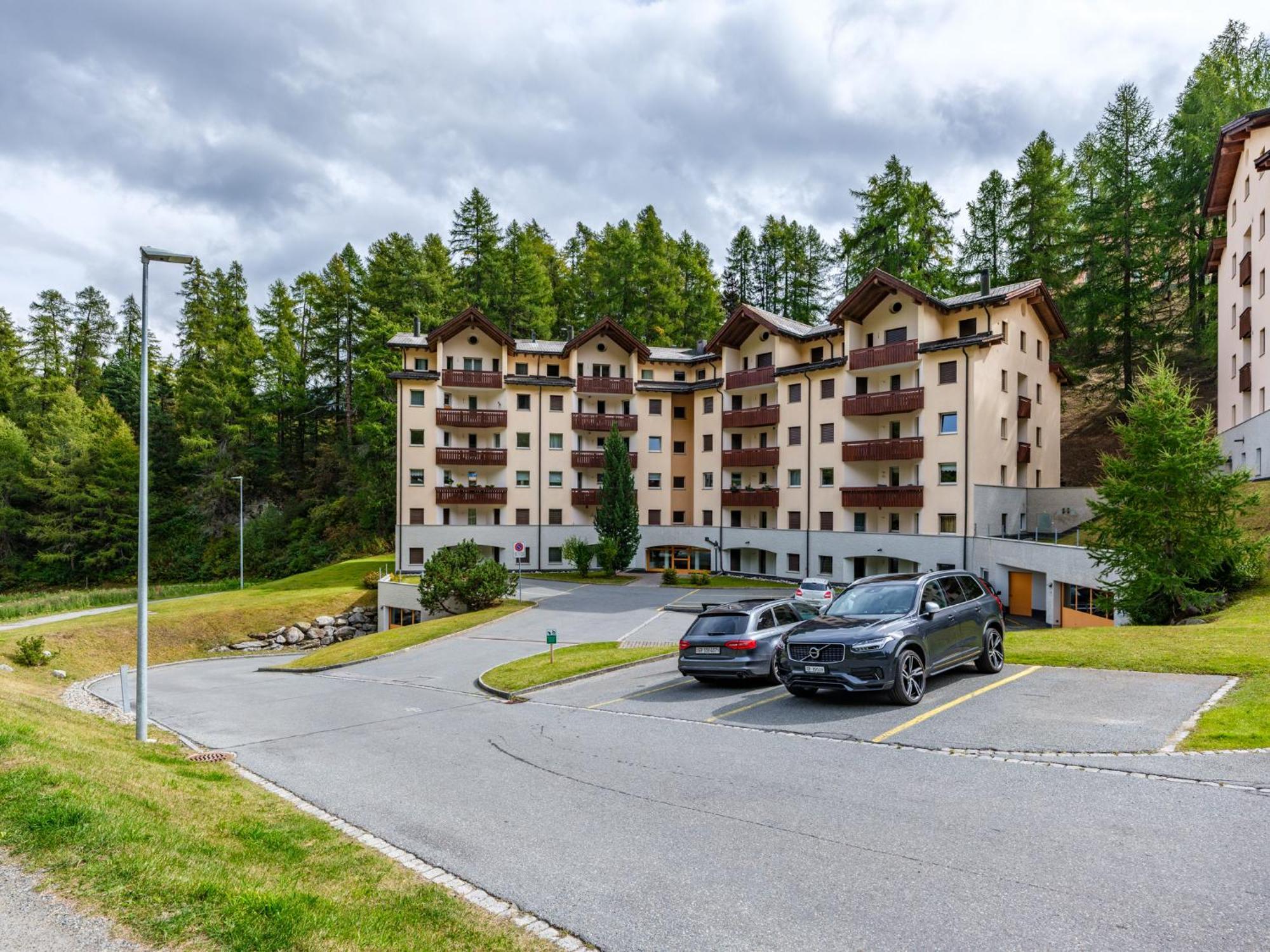 Luxury Mountain Apartment With Private Sauna And Underground Parking St. Moritz Exterior photo